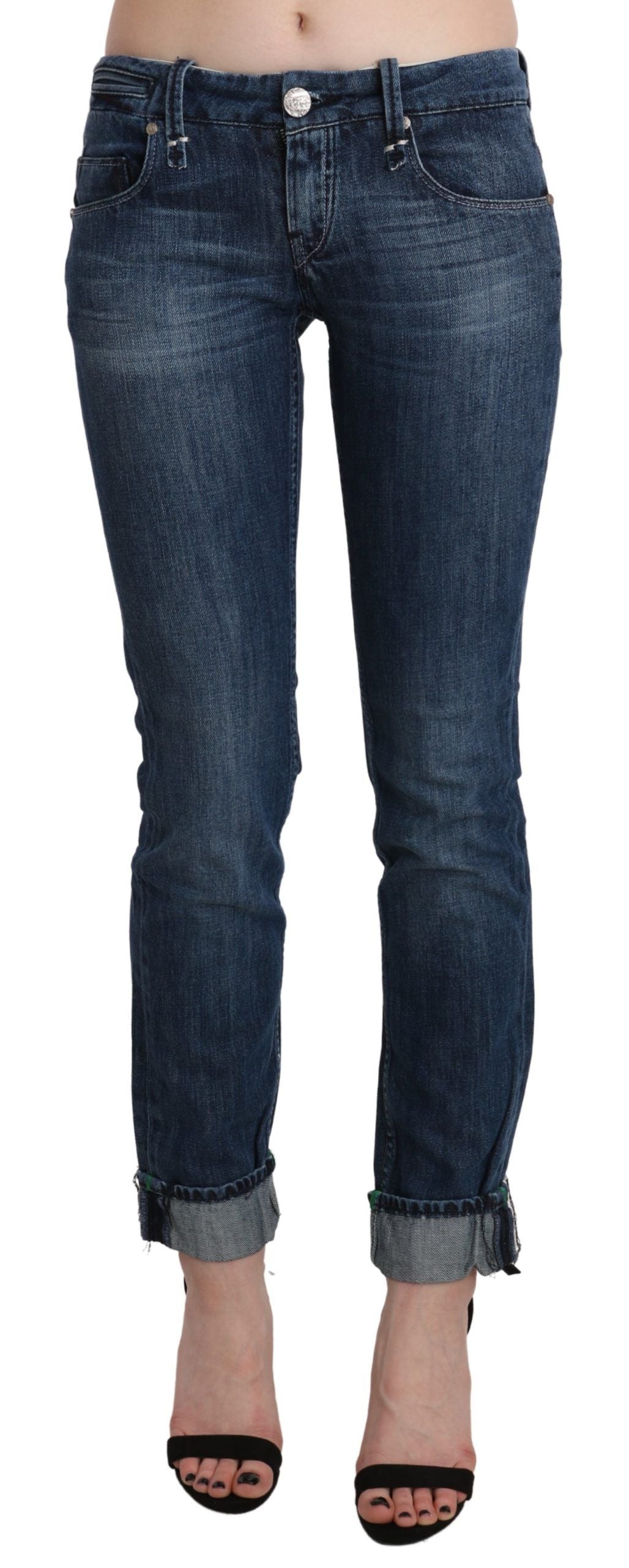 Acht Blau gewaschene Skinny-Denim-Hose mit niedriger Taille