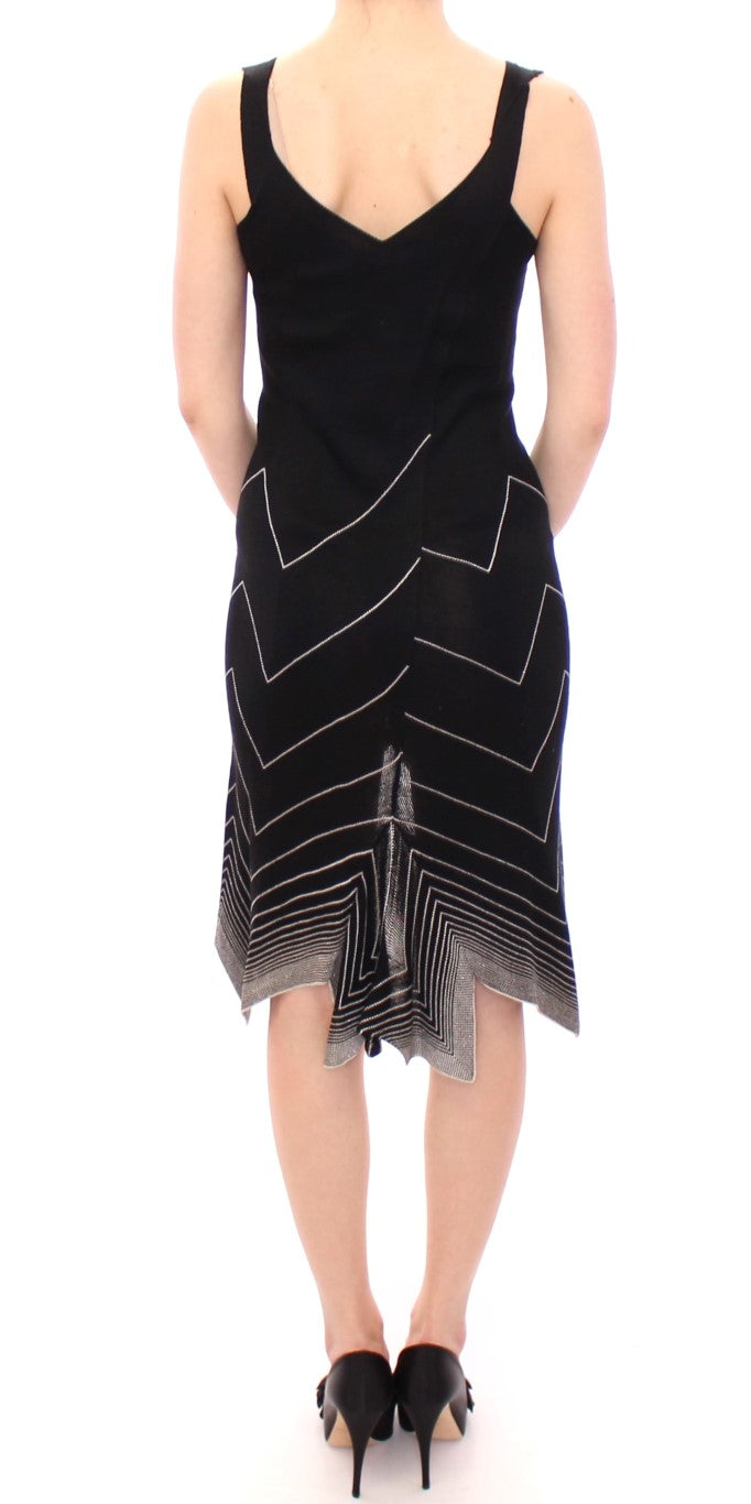 Alice Palmer Black and White Low V-Neck Knitted Cocktail Dress