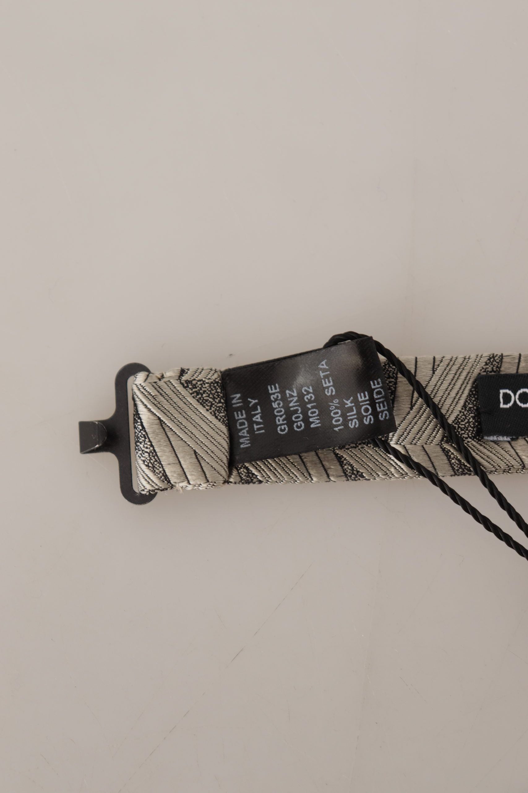 Dolce & Gabbana Graue 100% Seide Verstellbare Hals Papillon Fliege