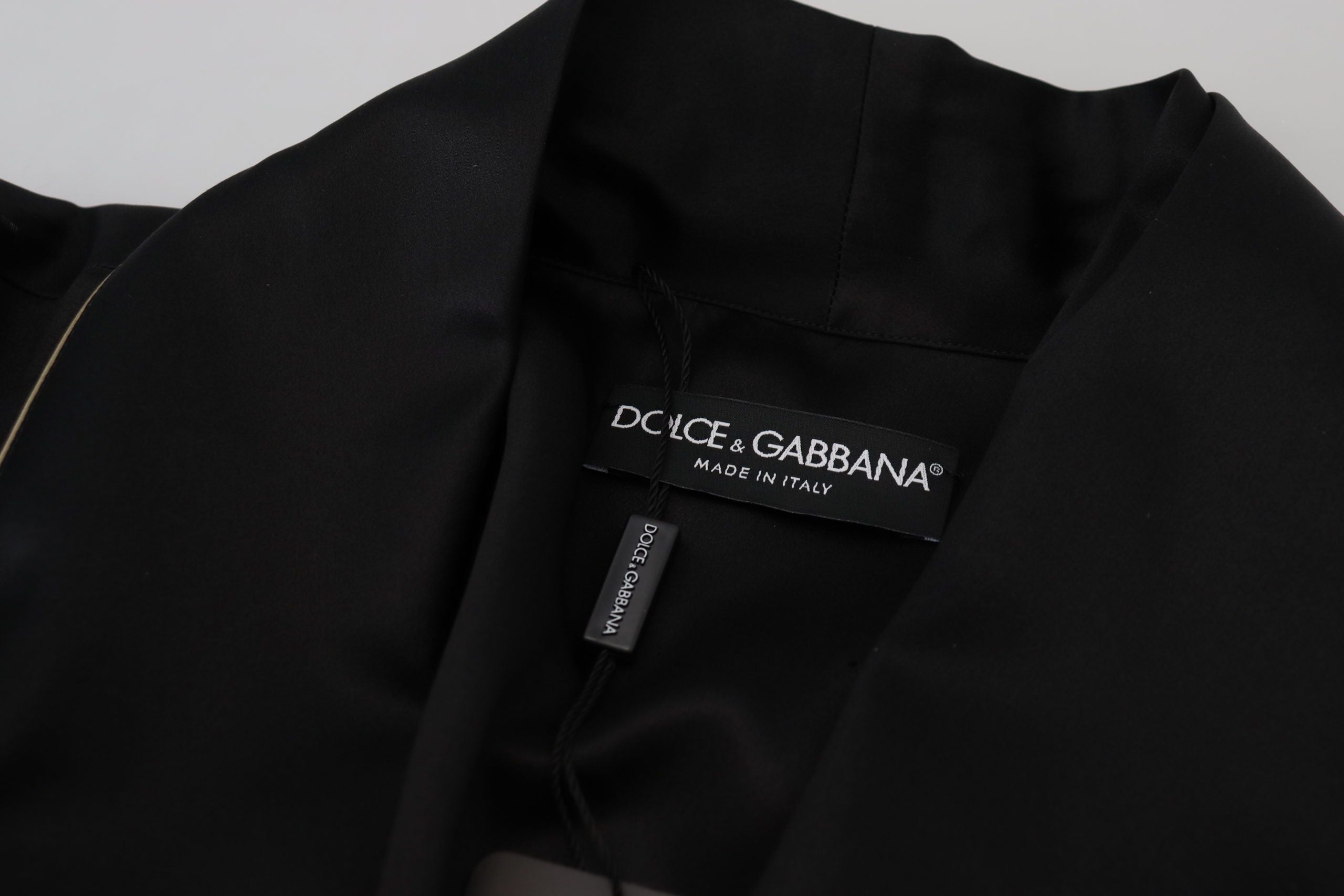 Dolce & Gabbana Schwarzer Robenmantel aus 100% Seide Wickeljacke