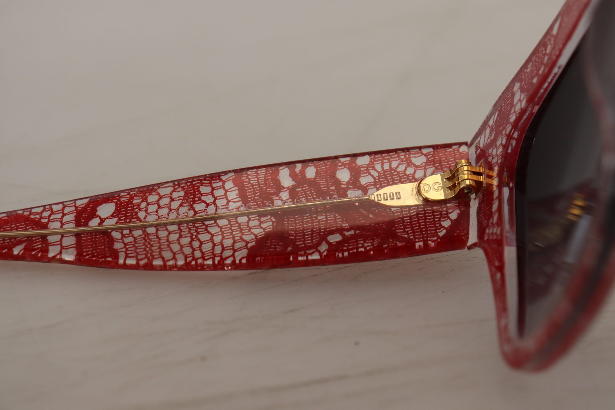 Dolce & Gabbana Rote Spitze Acetat-Rechteckbrille DG4231Sonnenbrille