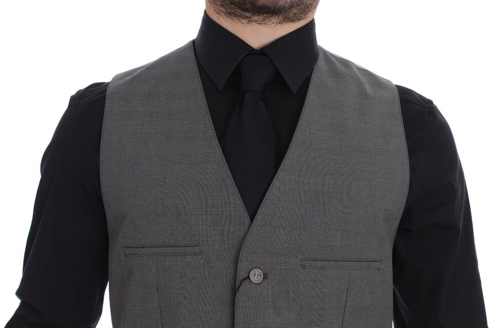 Dolce &amp; Gabbana Gray cotton vest with a slim fit and button placket