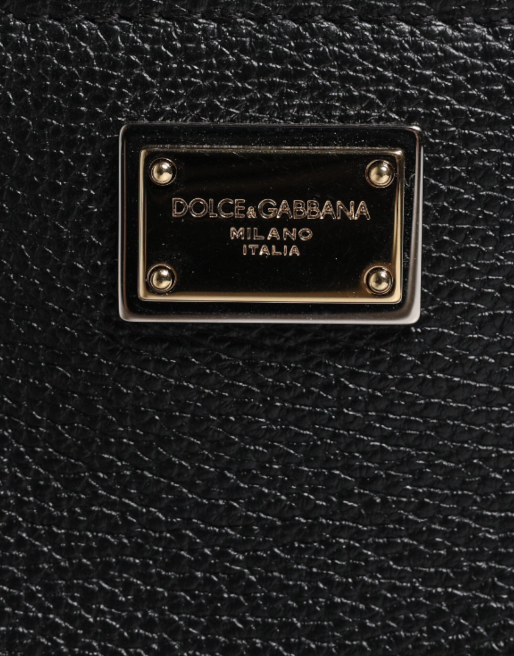 Dolce & Gabbana Schwarzes Narbenleder Logo-Plakette Clutch Bag