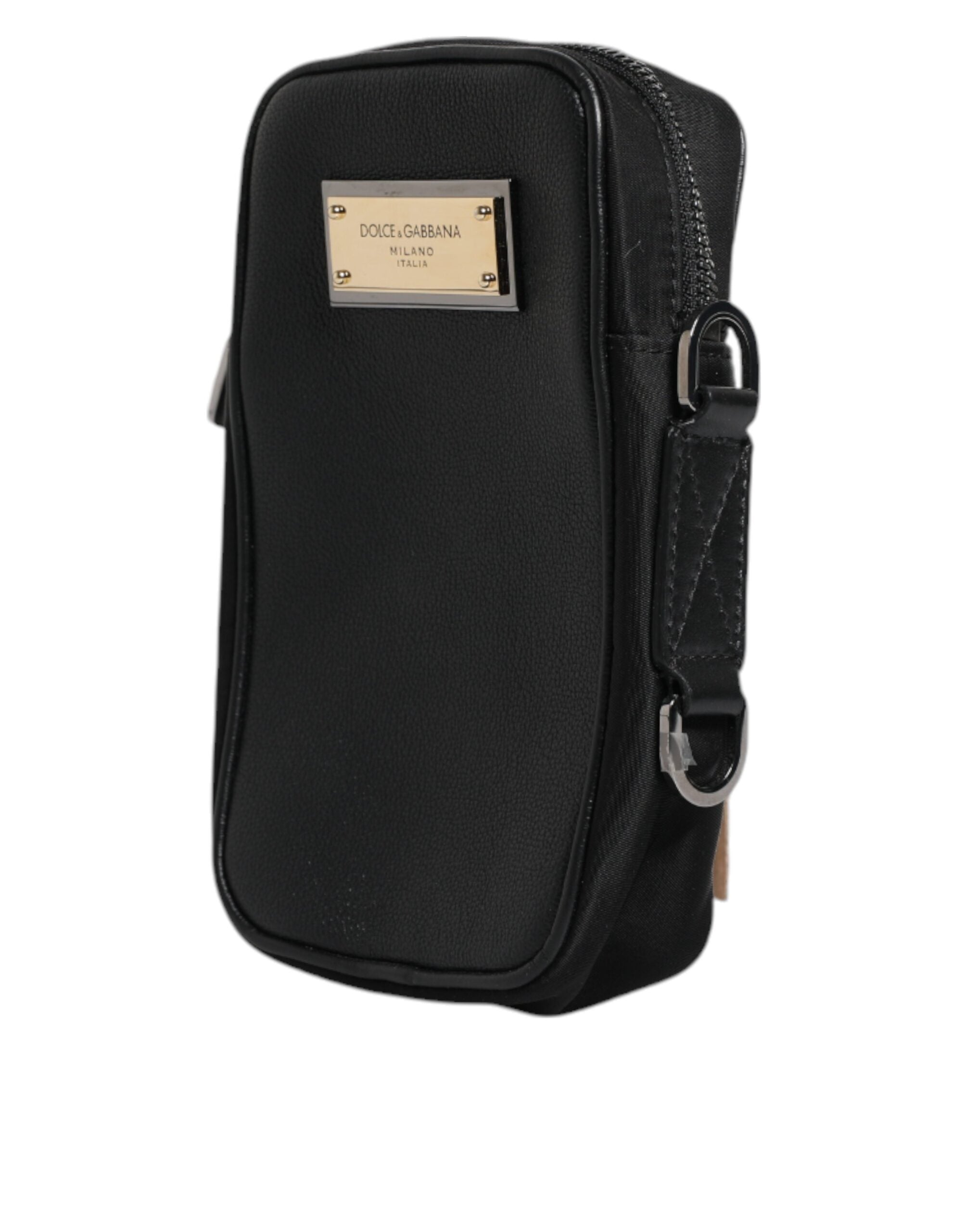 Dolce & Gabbana Schwarzes Narbenleder Logo-Plakette Clutch Bag