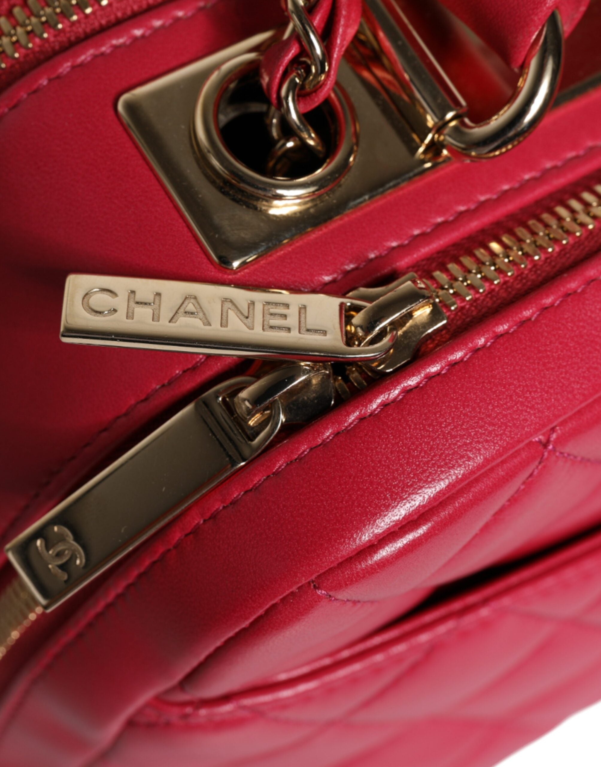 Chanel Rosa Seal Matelasse Kette CC Lammleder Tasche