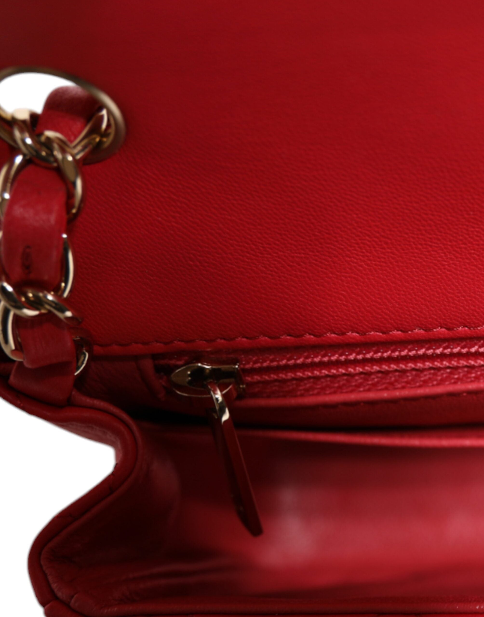 Chanel Rosa Matelasse Kette Schulter Lammfell Geldbörse Mini