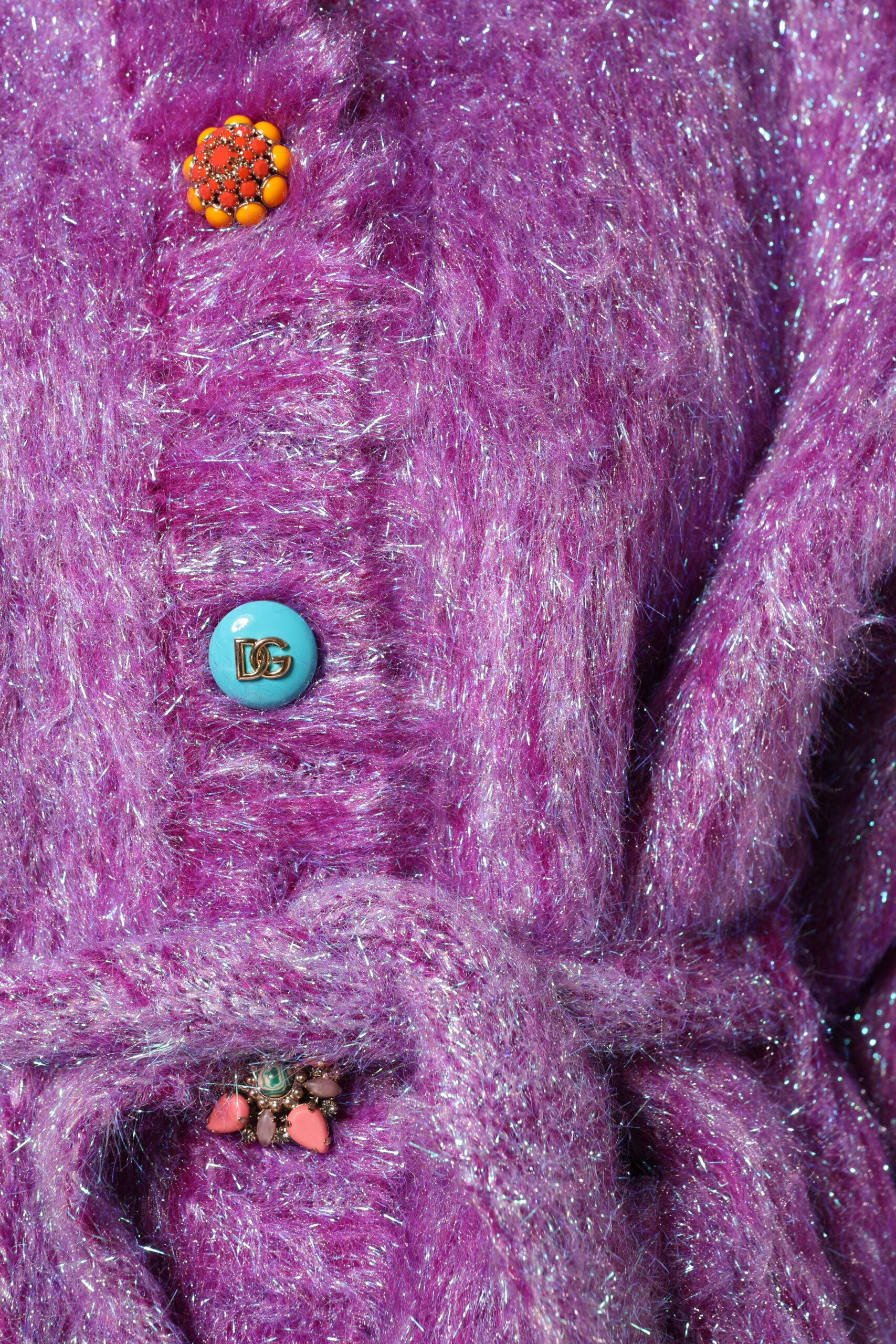 Dolce & Gabbana Lila Trenchcoat-Jacke mit Knopfverzierung