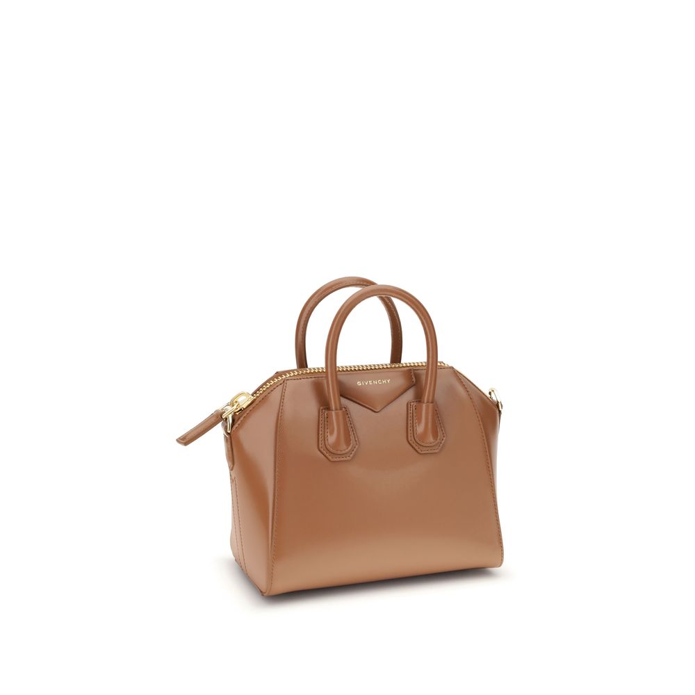 Givenchy Handtasche aus braunem Kalbsleder Bos Taurus
